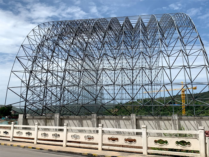 池州山寨矿储煤棚网架